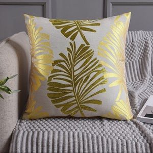 Set of 2 Leaf Pattern Cushion Cover